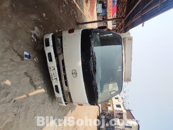 Toyota  vans pickup (truck)